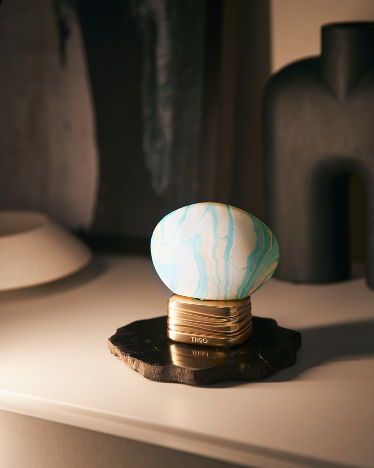 新品 The House of Oud アップ ひたれ トゥ ザ ムーン 月に寄せる